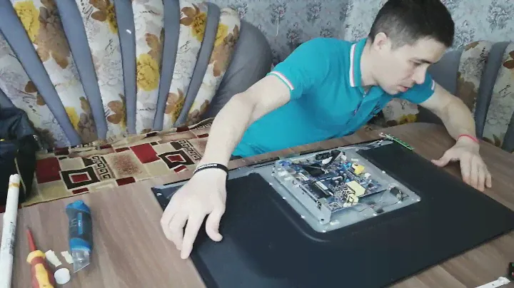 Замена светодиодной полосы в телевизоре dexp H32E8100Q на ура 👍💪😎😉
